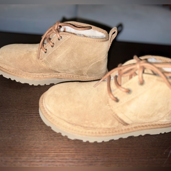 New UGG Neumel Boots in ‘Chestnut’ - (WMNS SIZE 7) - Picture 1 of 6